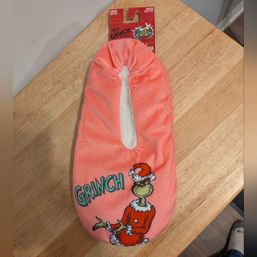 MAD Engine Pink Grinch Women's Slippers